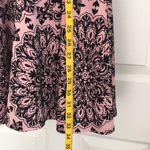 City Studio Women's Dress Size 3 (Junior) Pink Fit &Flare Holter Neck Sleeveless - Picture 7 of 9